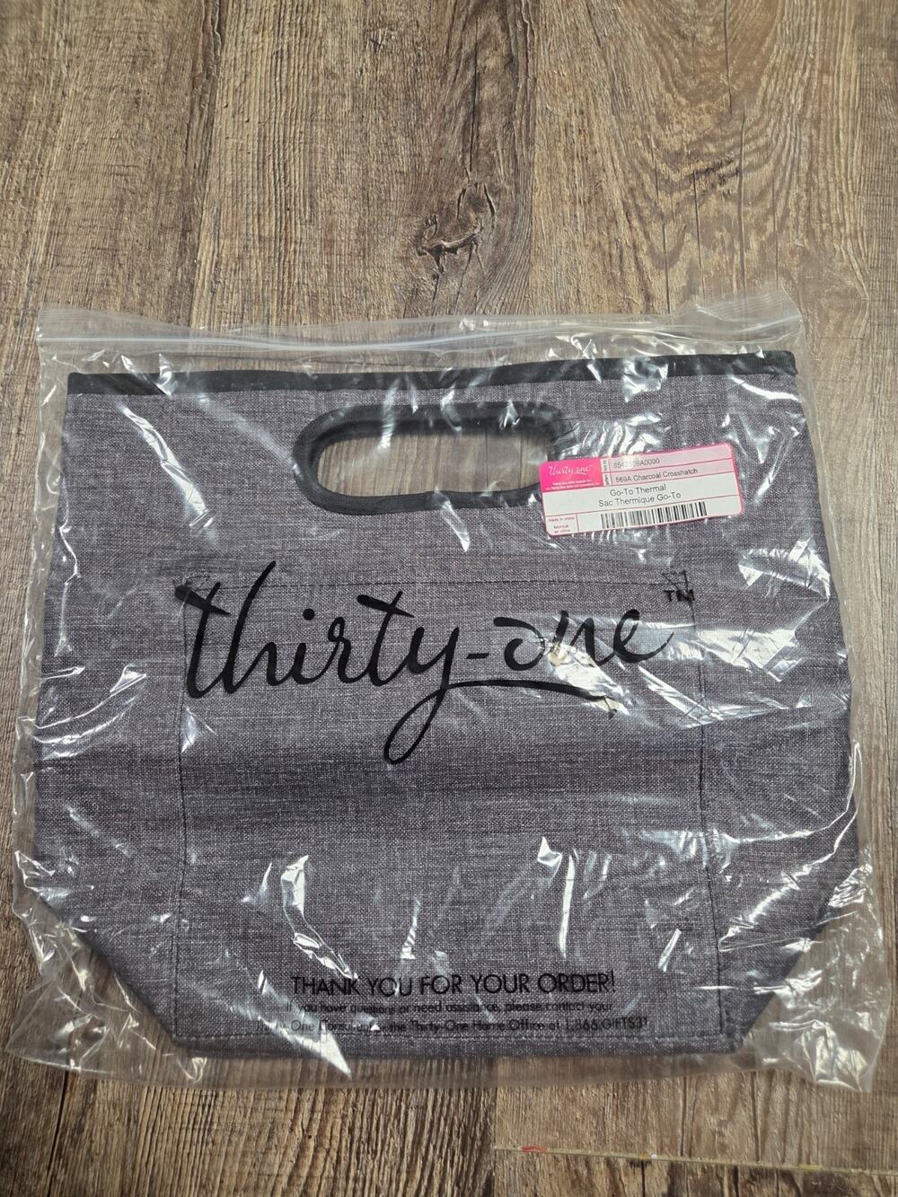 Thirty One GO TO THERMAL LUNCH TOTE Bag In Charcoal crosshatch NEW IN BAG